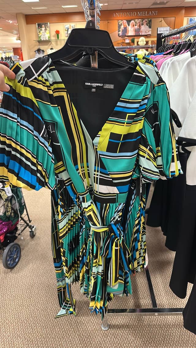 Платье Karl Lagerfeld · Dillard's Clearance Center
