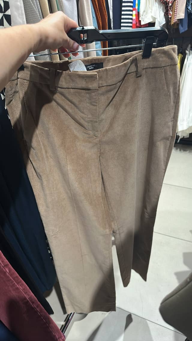 Max Mara · Эффектные повседневные брюки