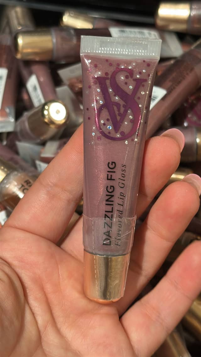 Блистающий блеск для губ "Фига" · Victoria's Secret