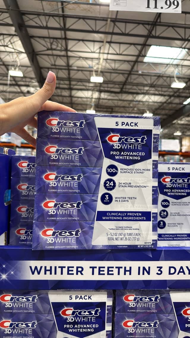 Зубная паста Crest 3D White · Costco