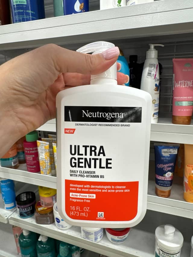 Увлажняющее очищающее средство Neutrogena Ультра Нежное · Ross Dress for Less