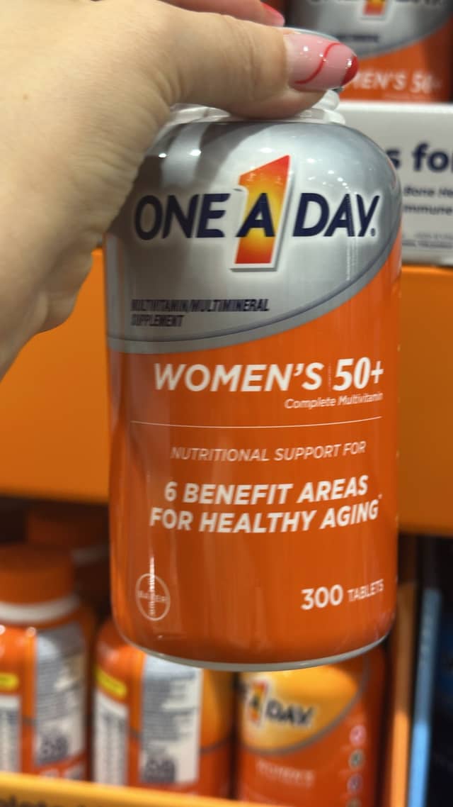 Мультивитамин One A Day для женщин 50+ · Costco