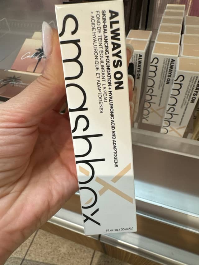 Основ foundation Smashbox Always On · The Cosmetics Company Store