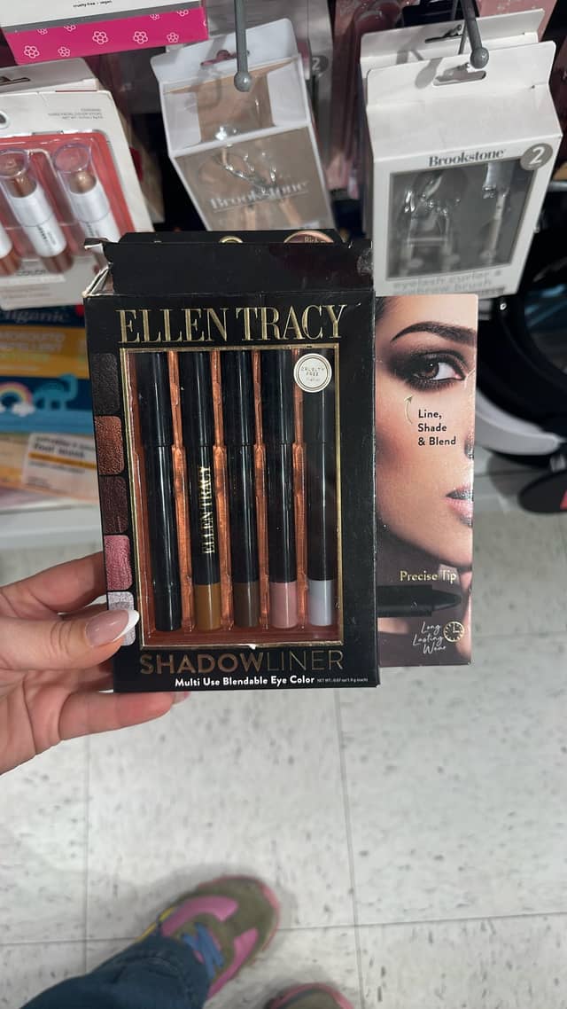 Набор теней для глаз Ellen Tracy · TJ Maxx