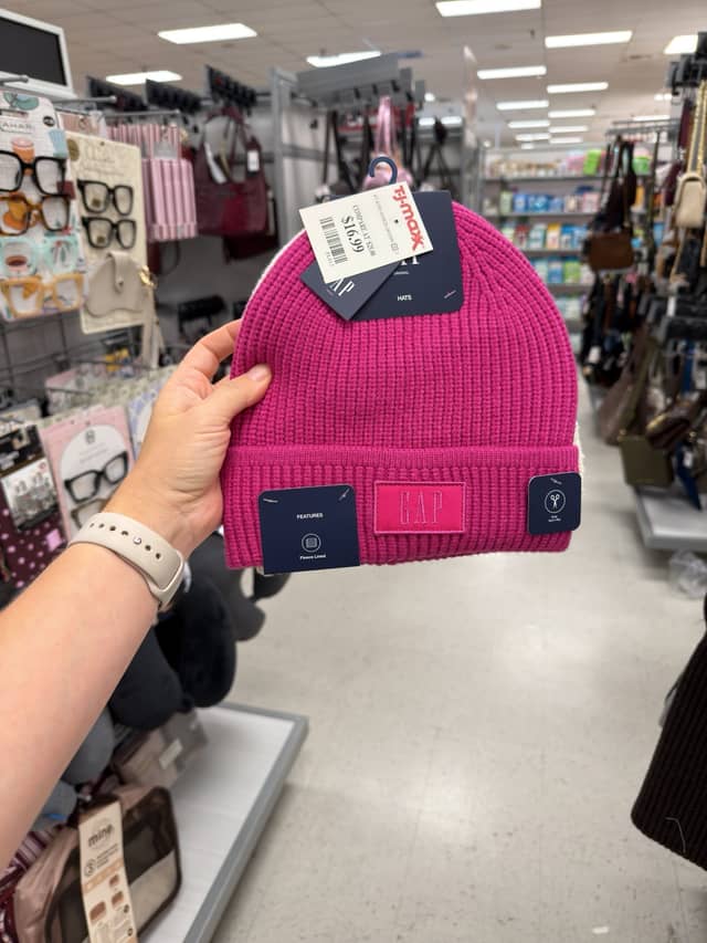 Набор шапок на флисе GAP · TJ Maxx