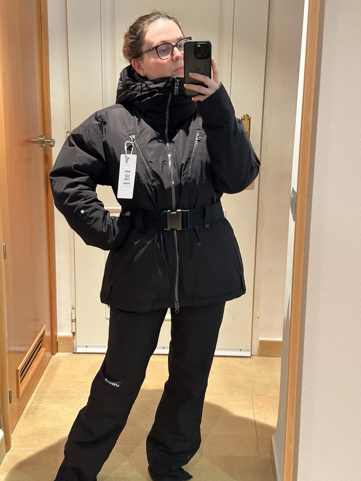 Stylish Winter Jacket and Pants Set