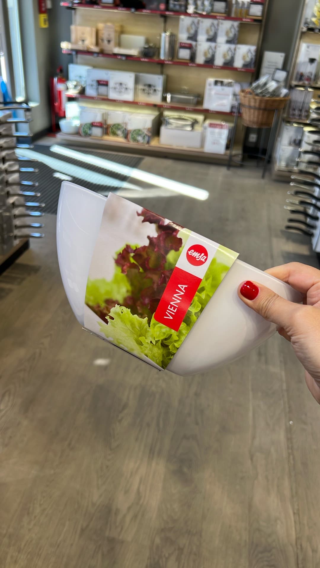 Elegant Salad Bowl