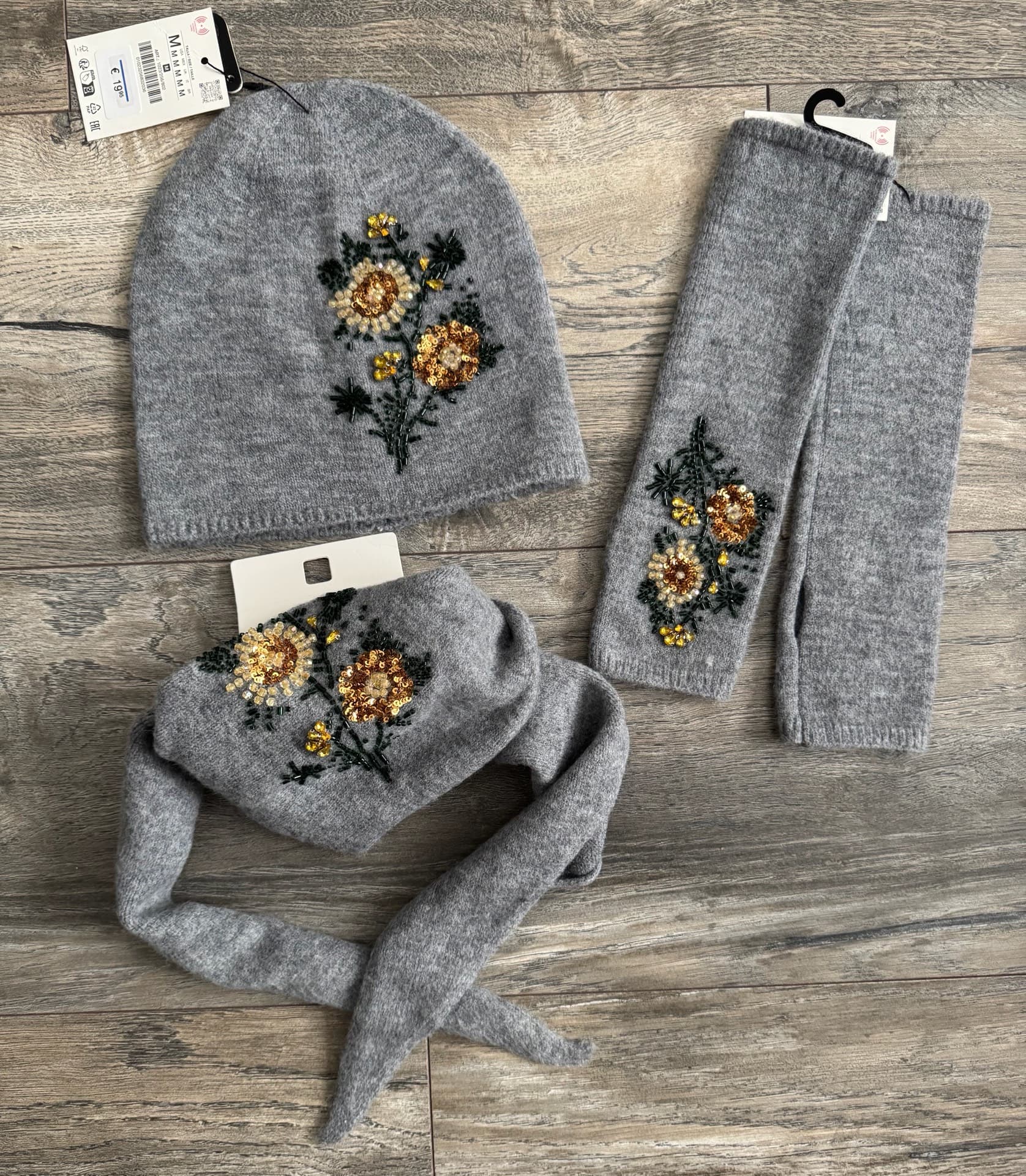 Floral Embroidered Winter Set