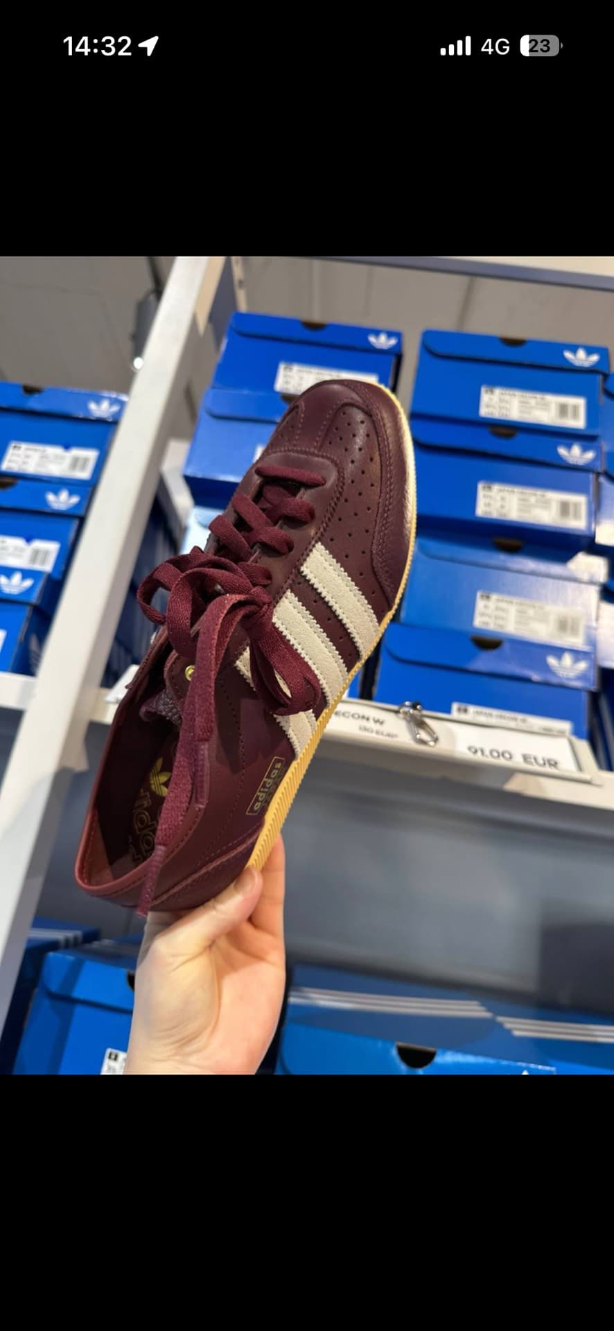 Adidas Retro Sneakers