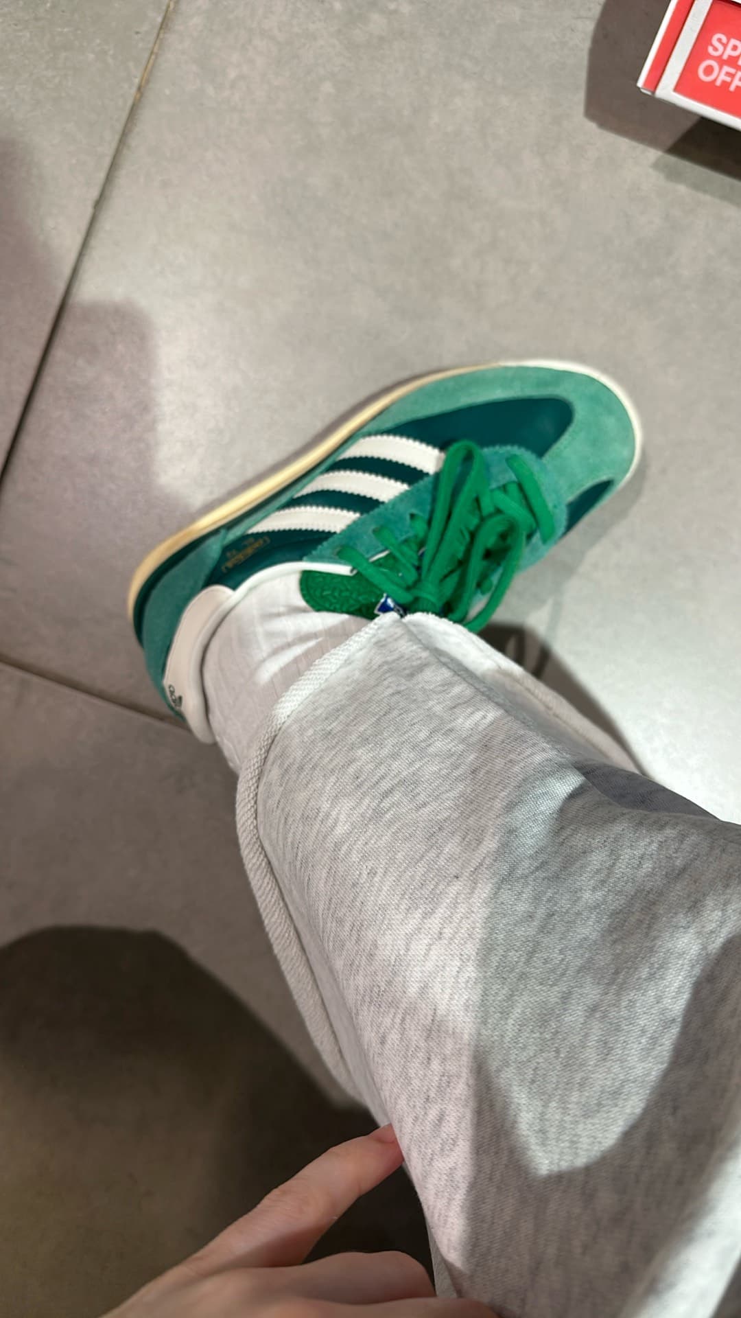 Adidas Classic Sneakers