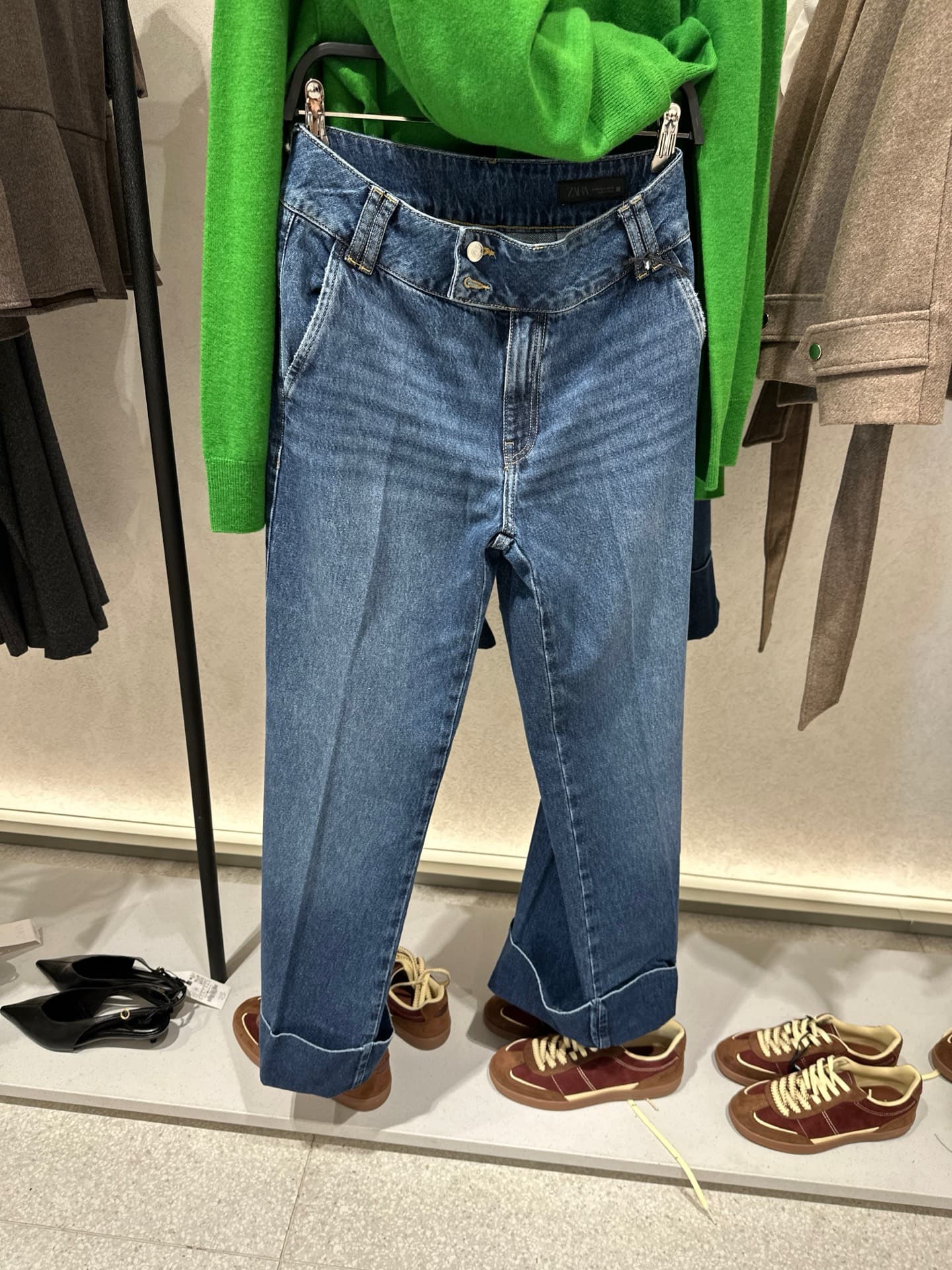 Trendy Denim Pants