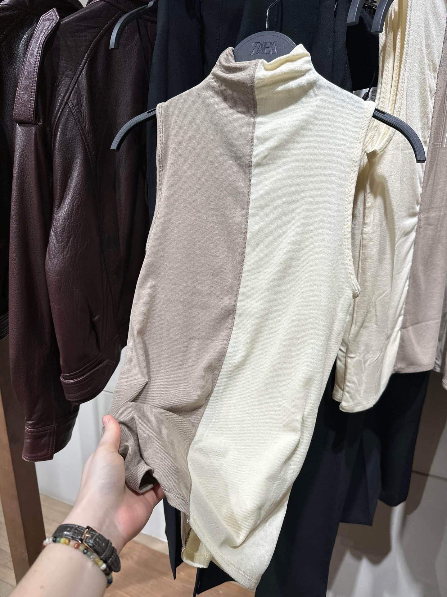 Trendy Color Block Top