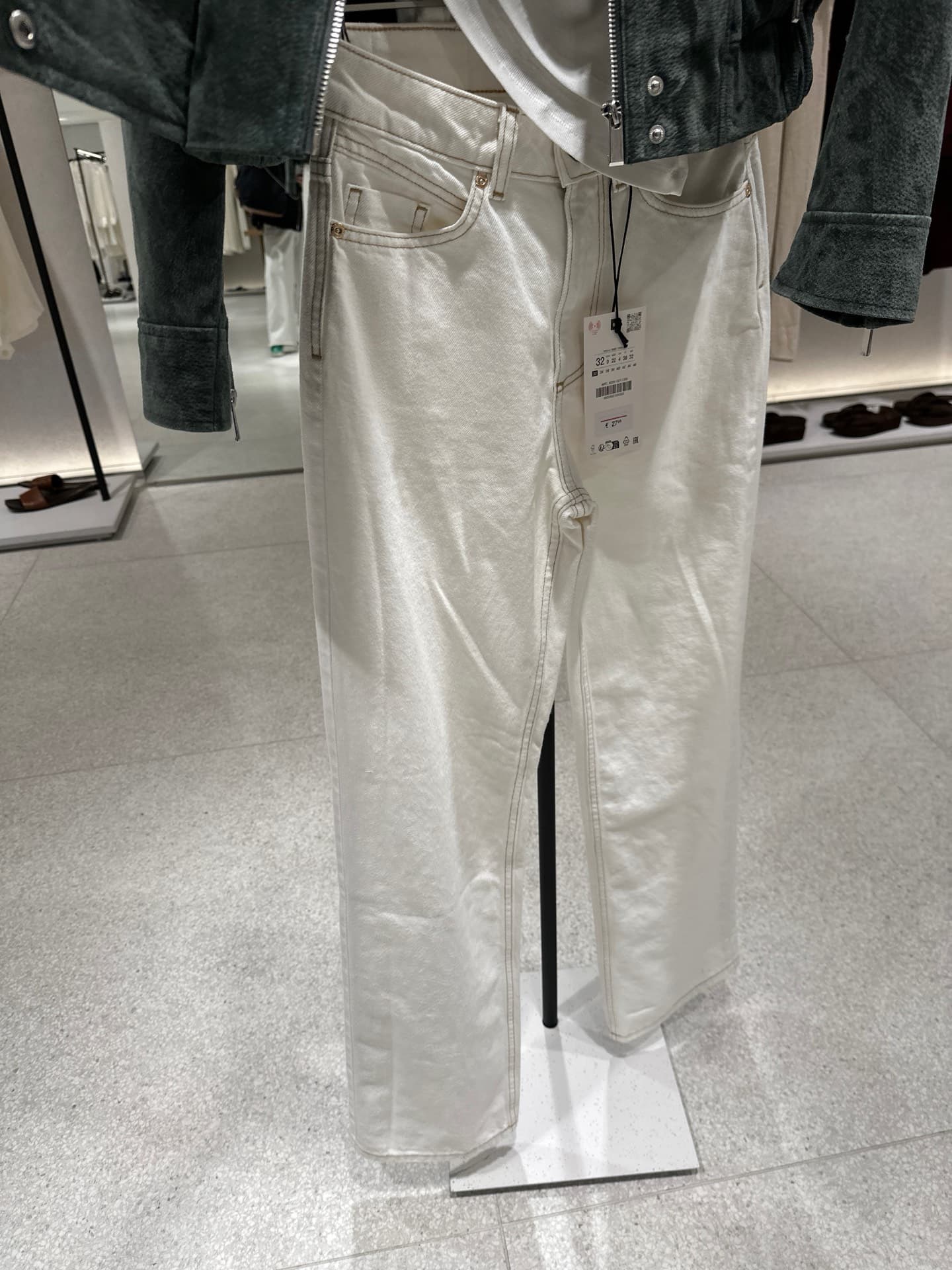 Chic White Denim Pants