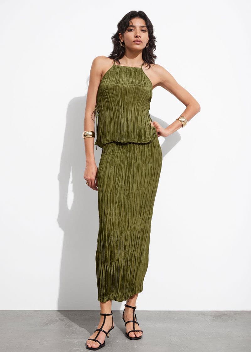 Chic Pleated Midi Skirt