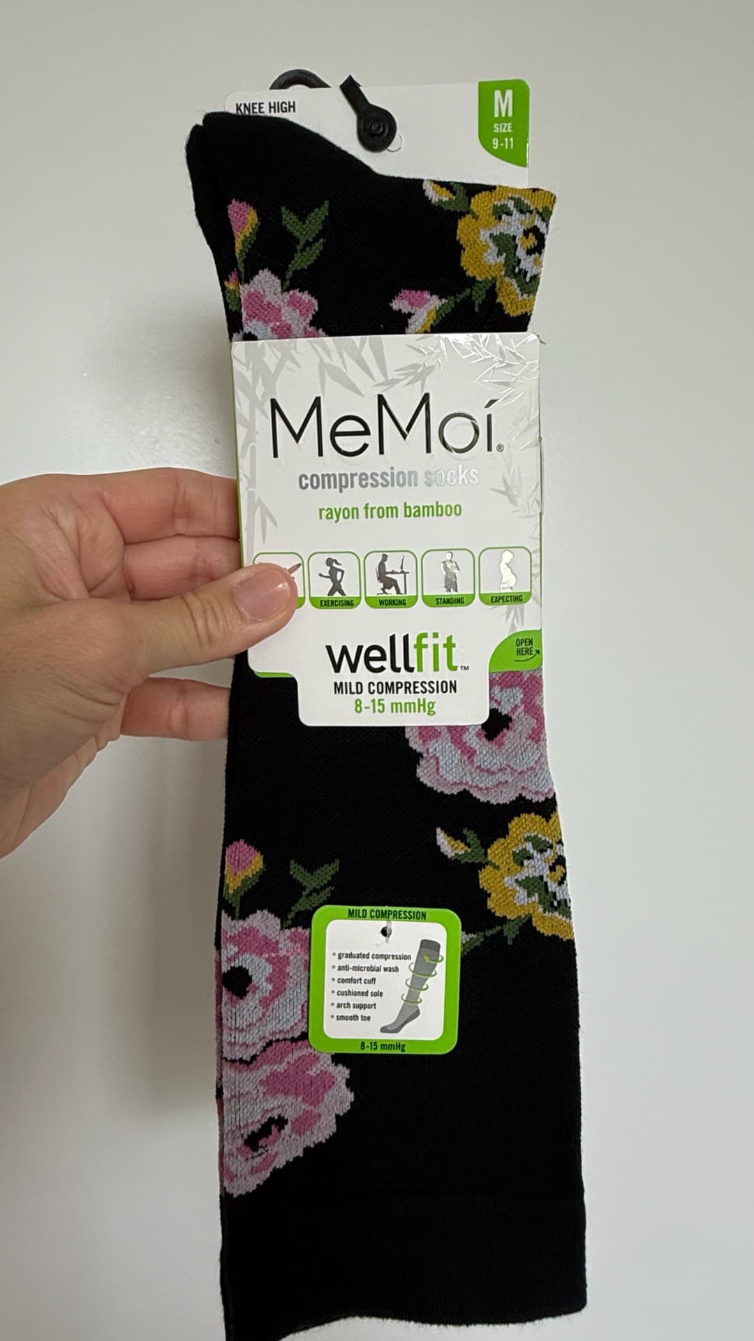 MeMoi Knee High Compression Socks