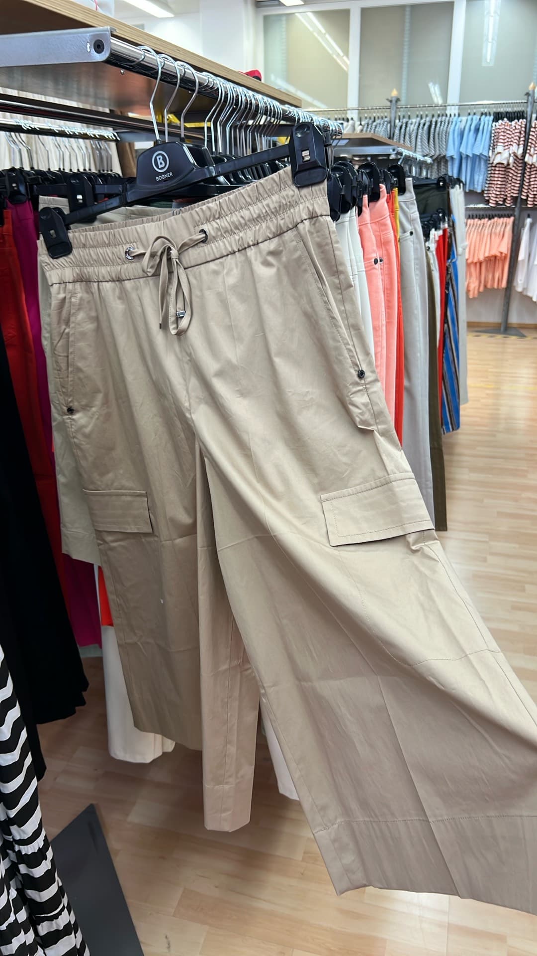 Bogner Bermudas