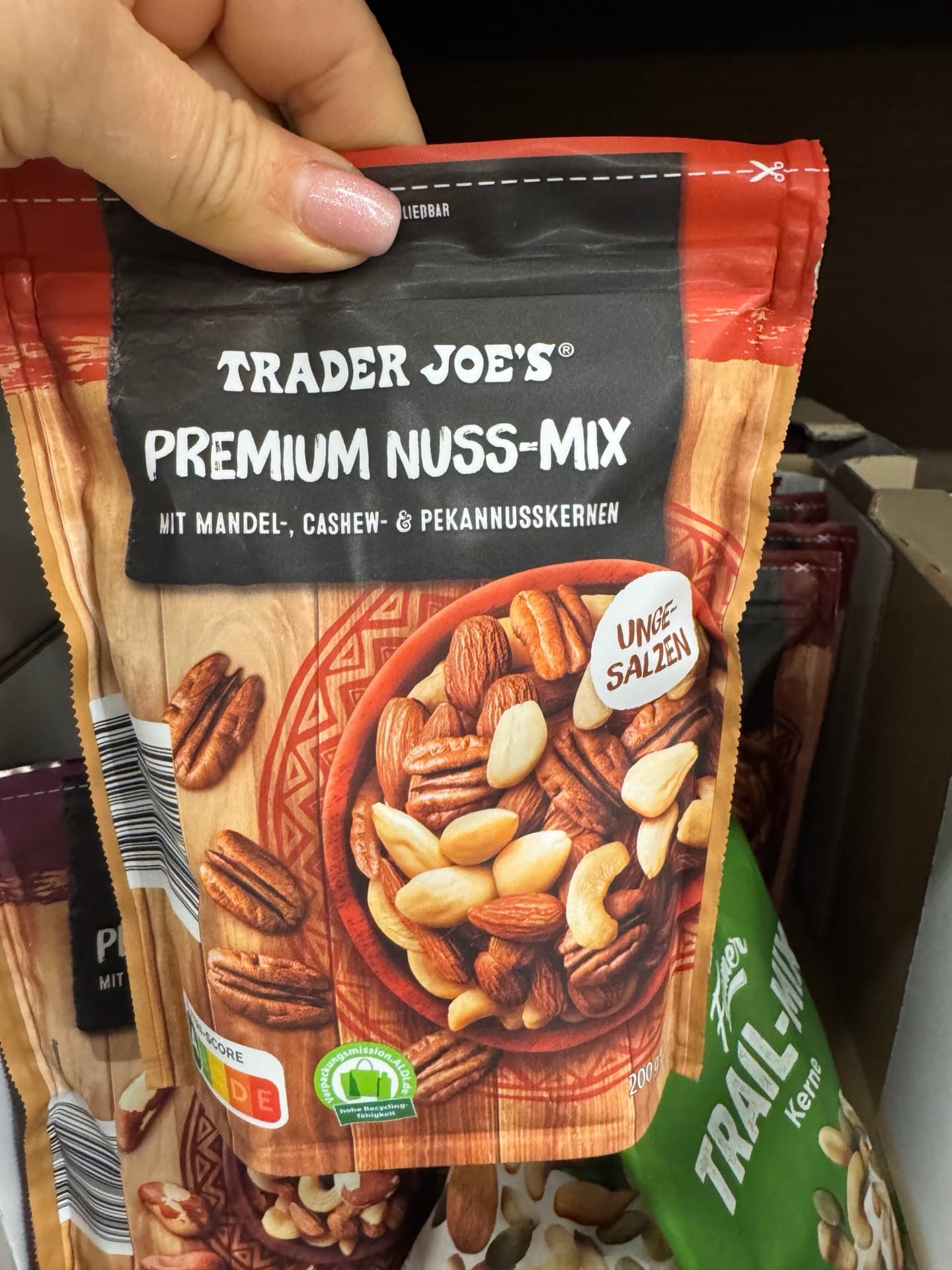 Trader Joe's Premium Nut Mix