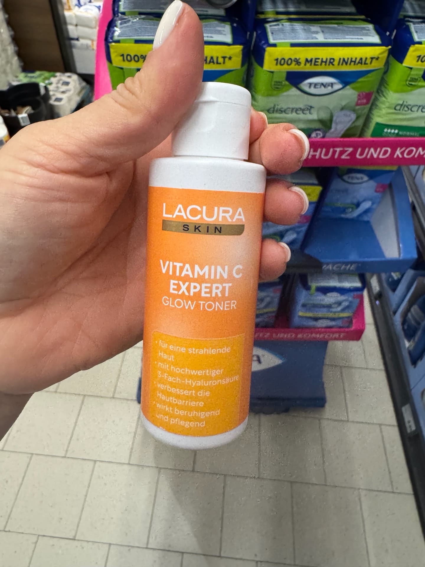 Lacura Vitamin C Glow Toner