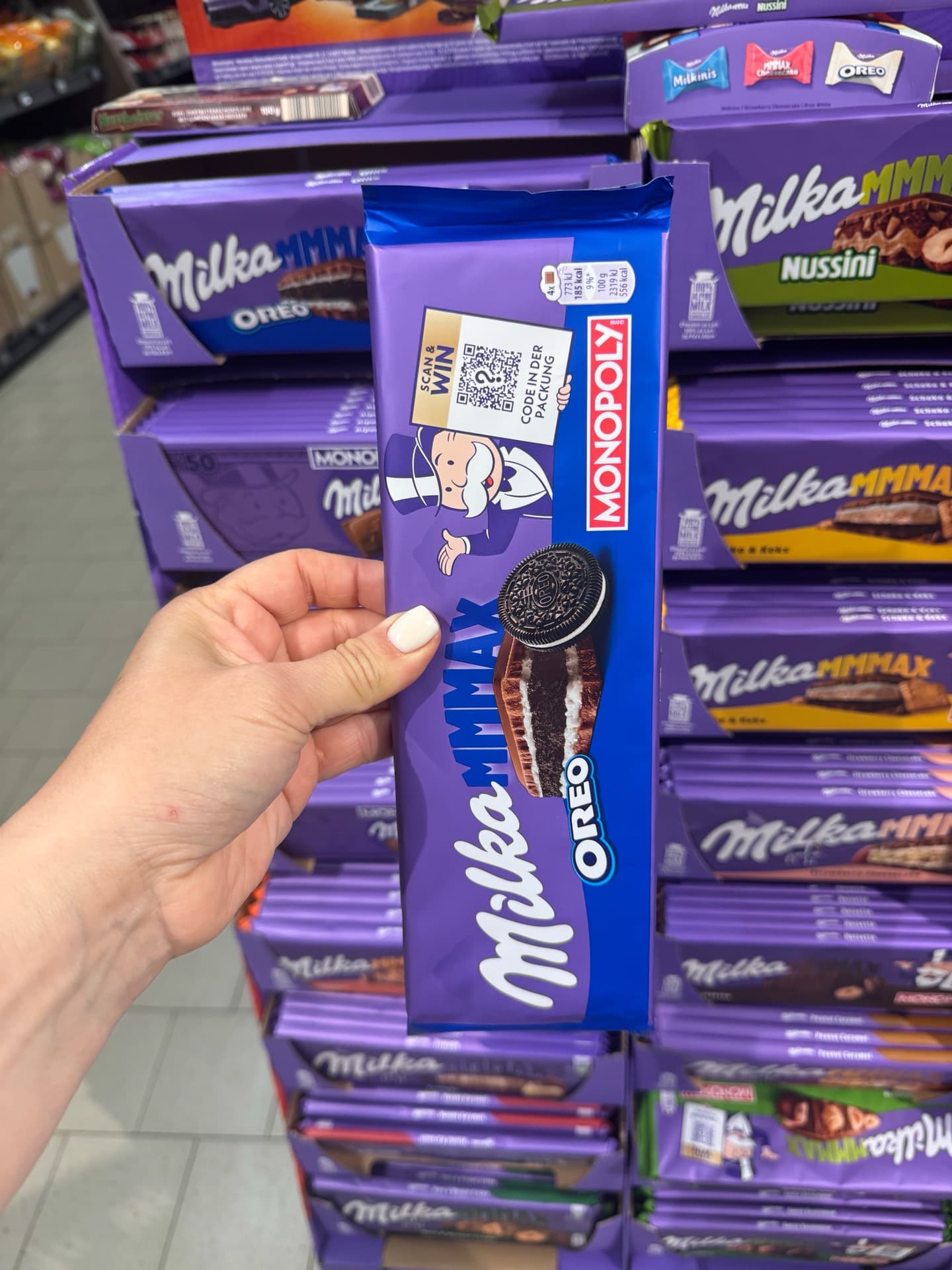 Milka Oreo Chocolate Bar