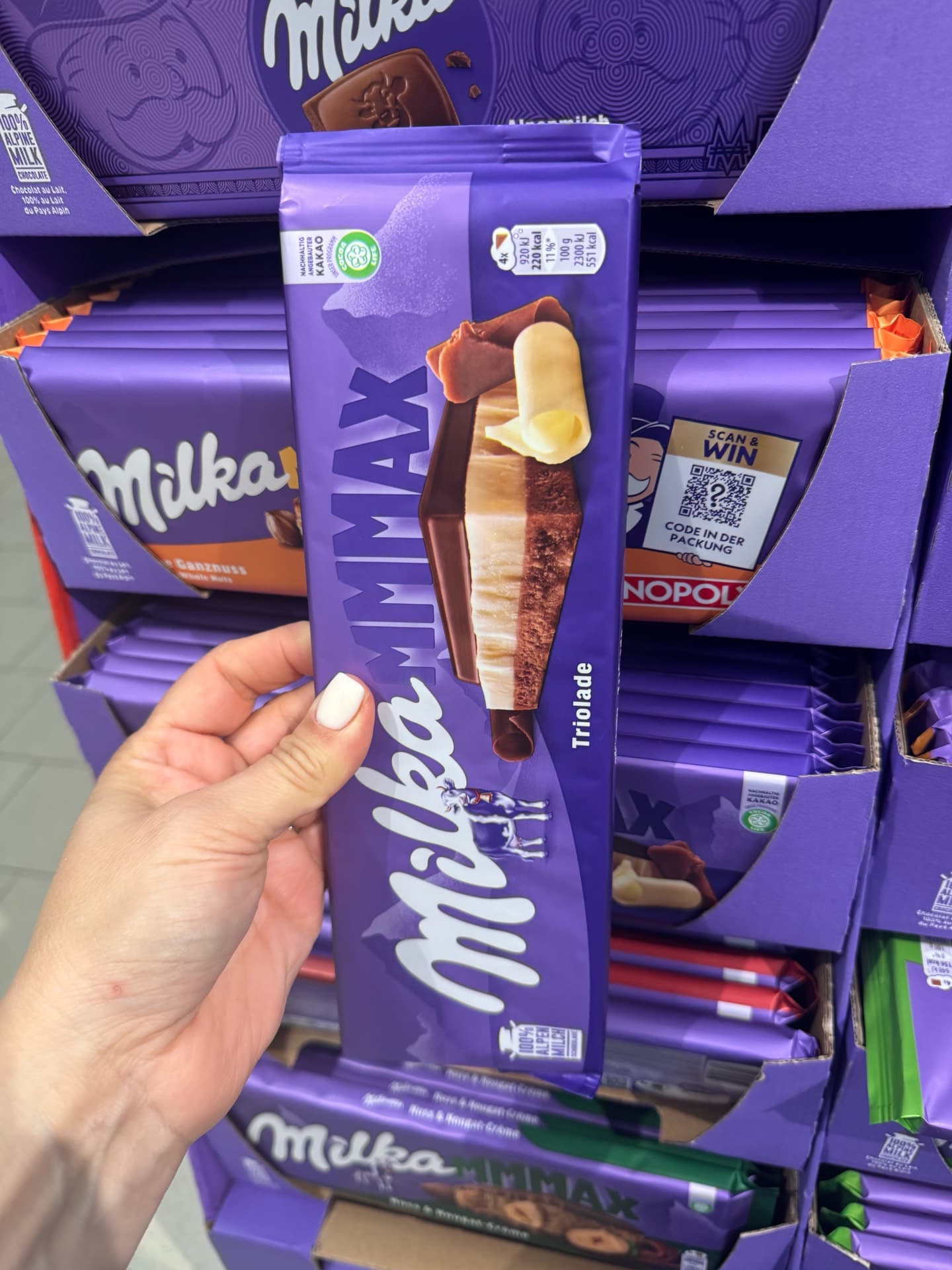 Milka Triolade Chocolate Bar