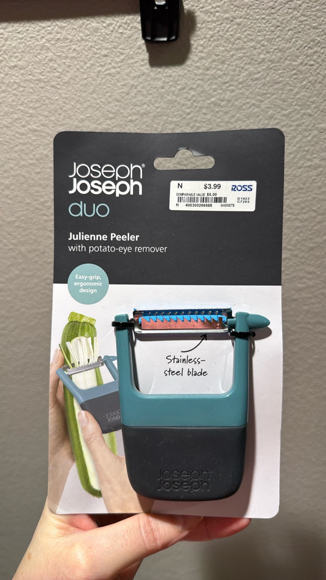 Joseph Joseph Duo Julienne Peeler