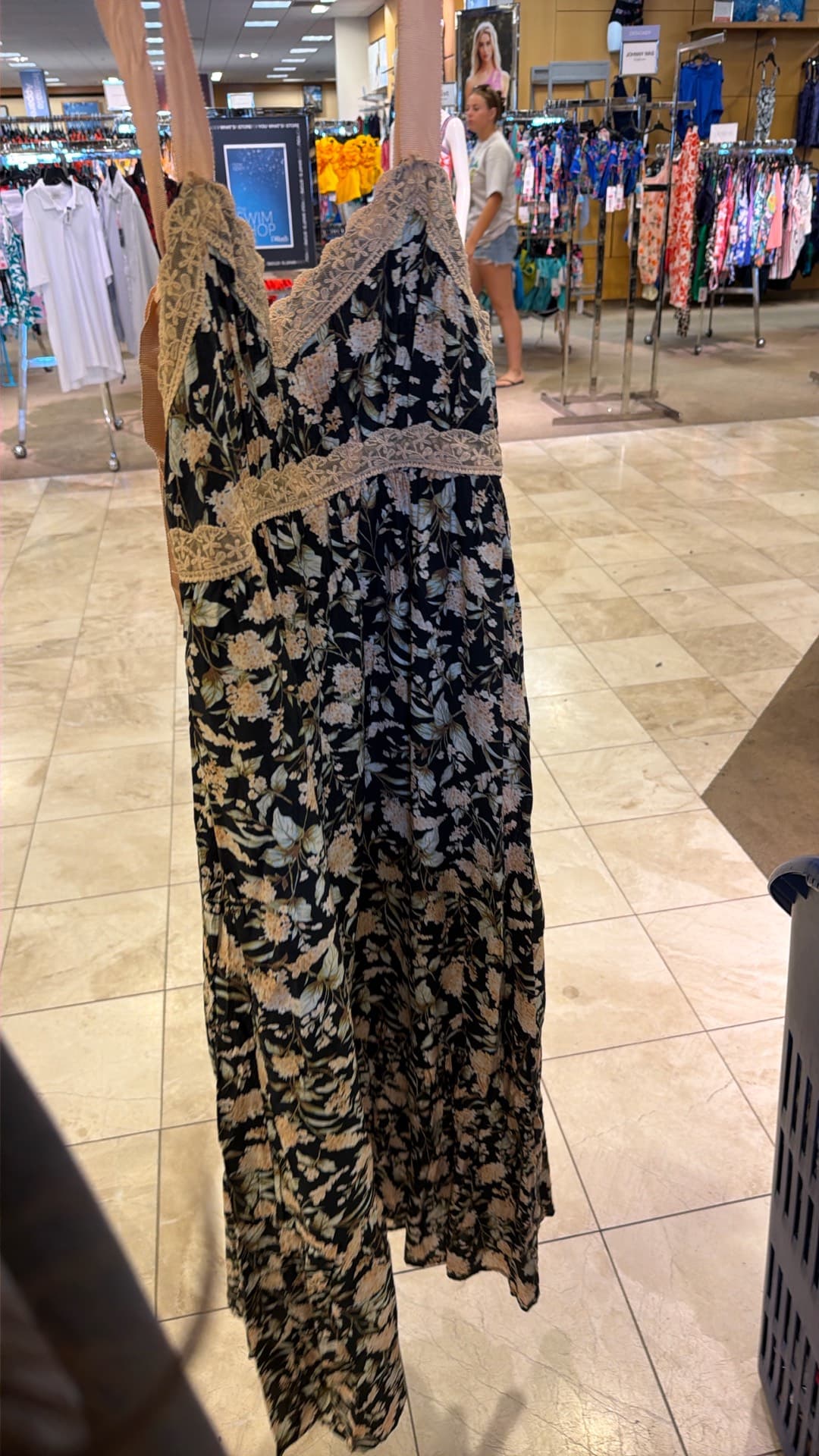 Chic Floral Maxi Dress