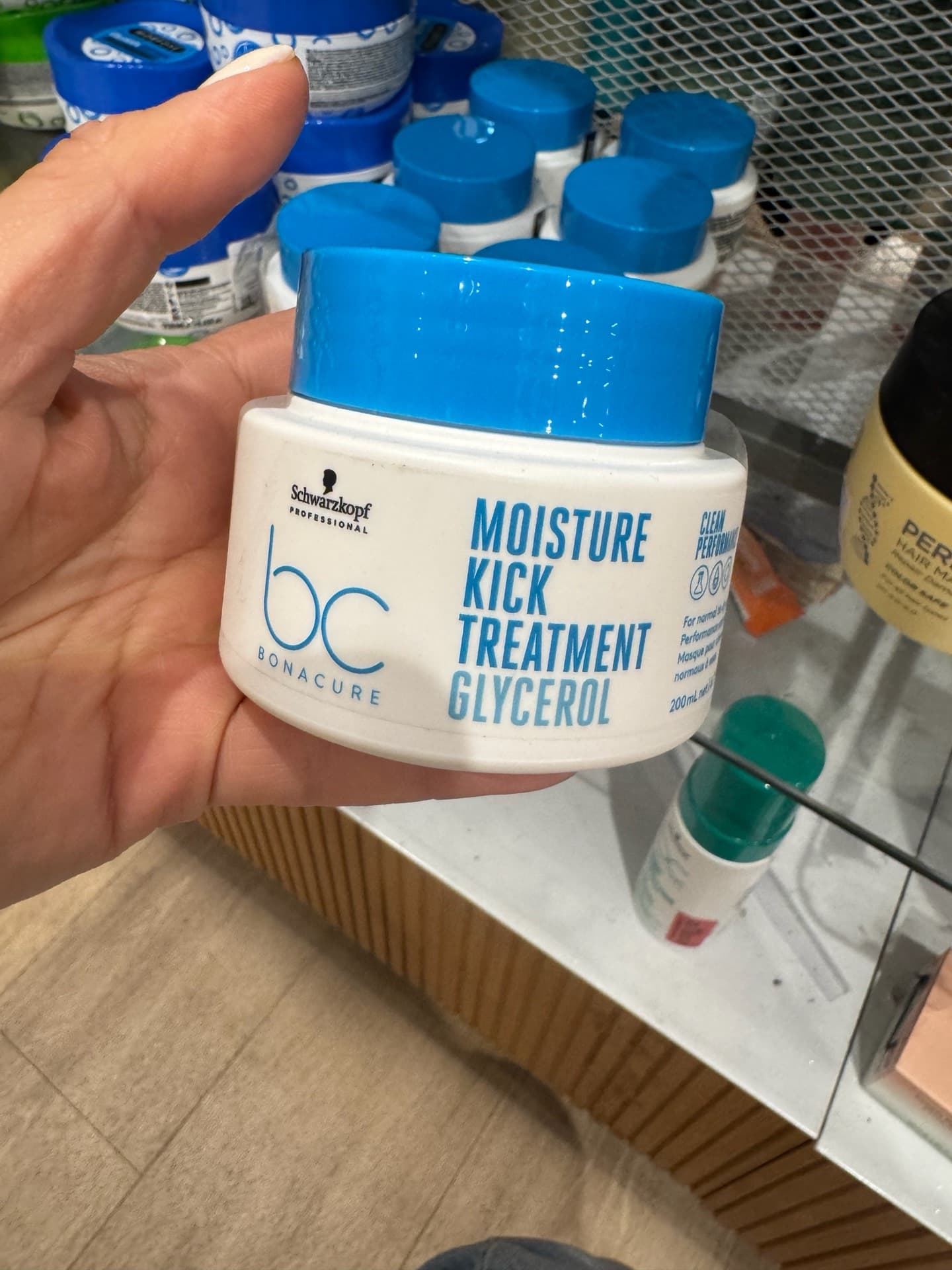 Moisture Kick Treatment