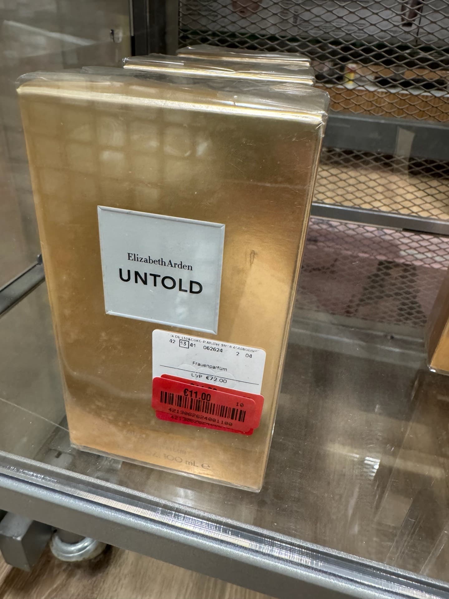 Elizabeth Arden Untold Perfume