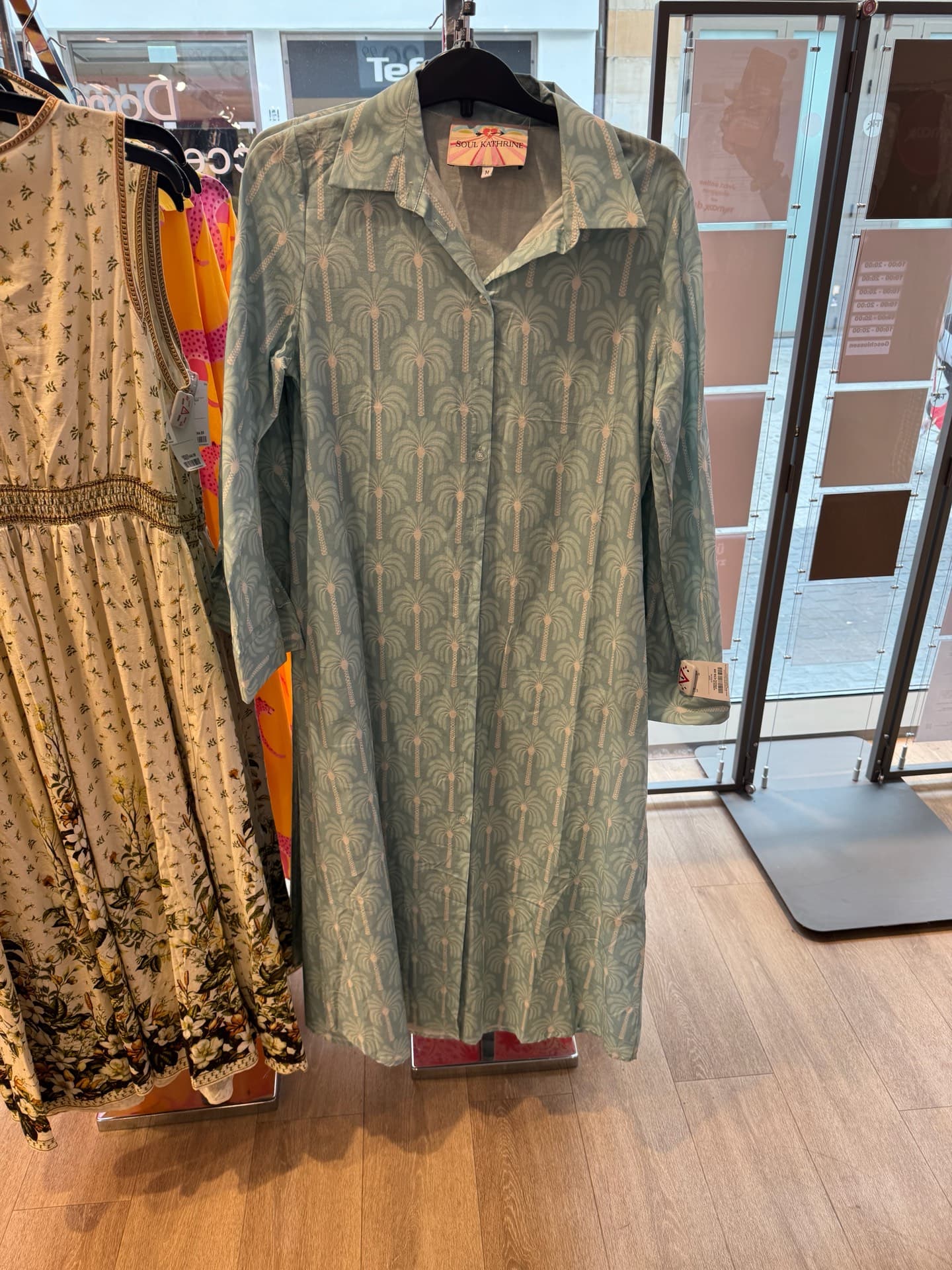 Chic Palm Pattern Dress