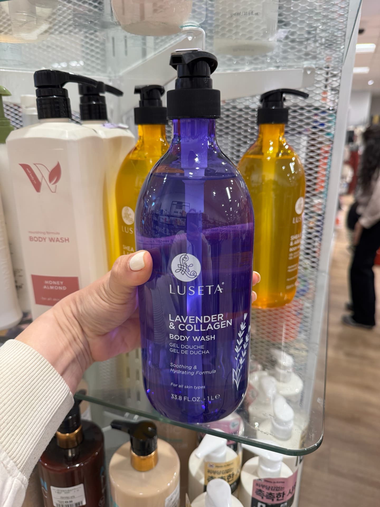 Luseta Lavender & Collagen Body Wash