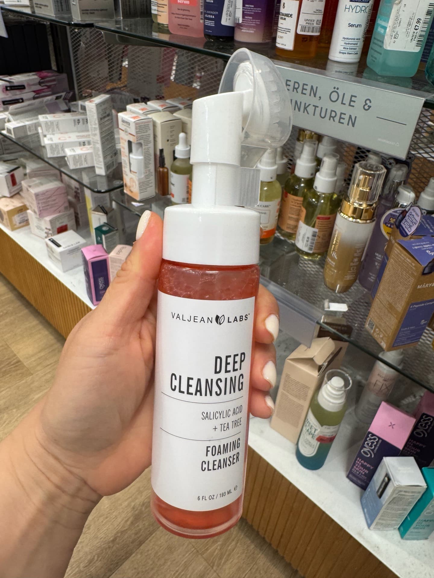 Foaming Cleanser
