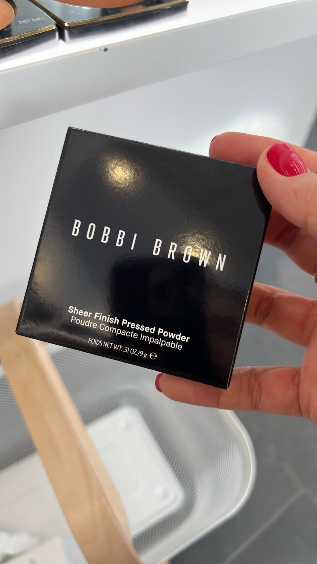 Bobbi Brown Sheer Finish Pressed Powder