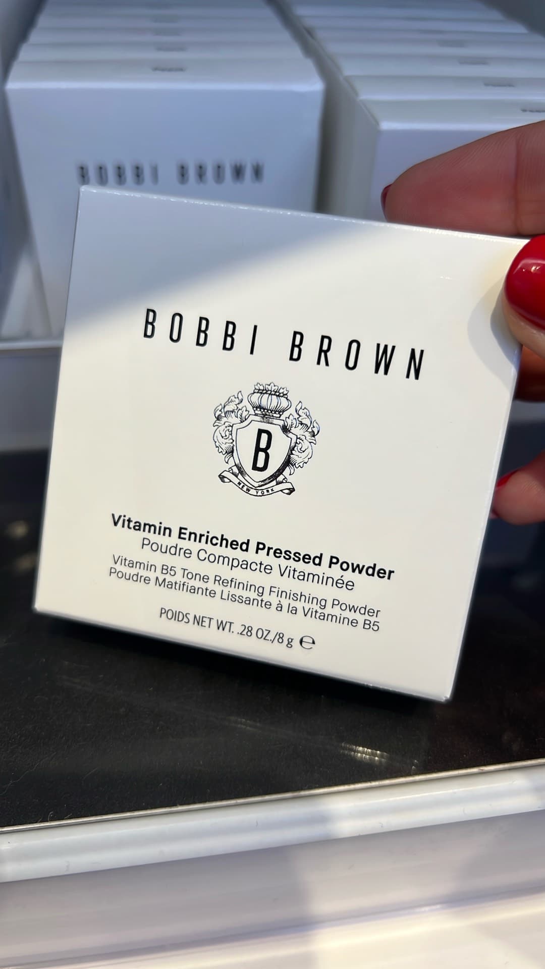 Пудра Bobbi Brown, обогащённая витаминами