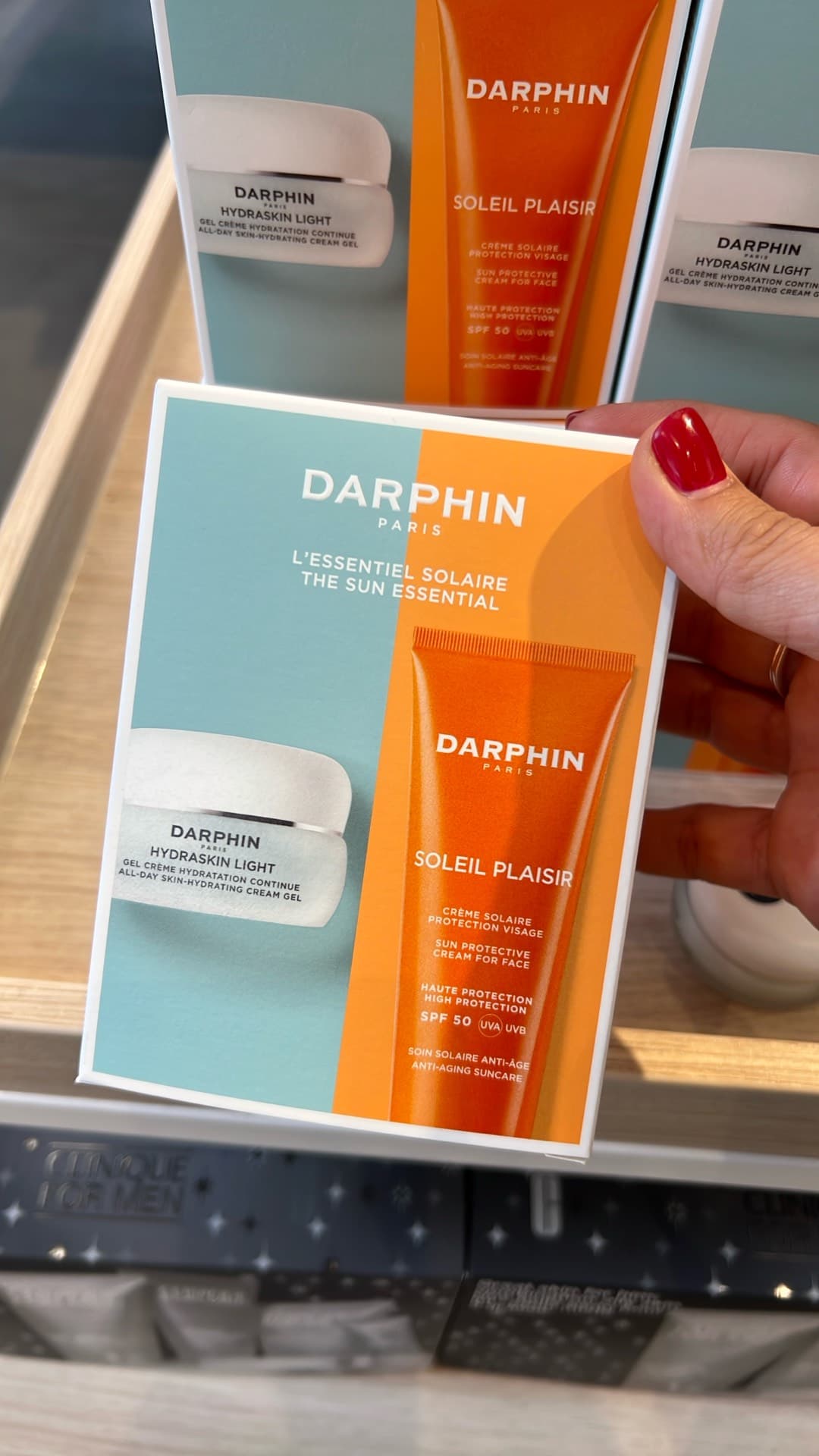 Darphin Sun Essential Set