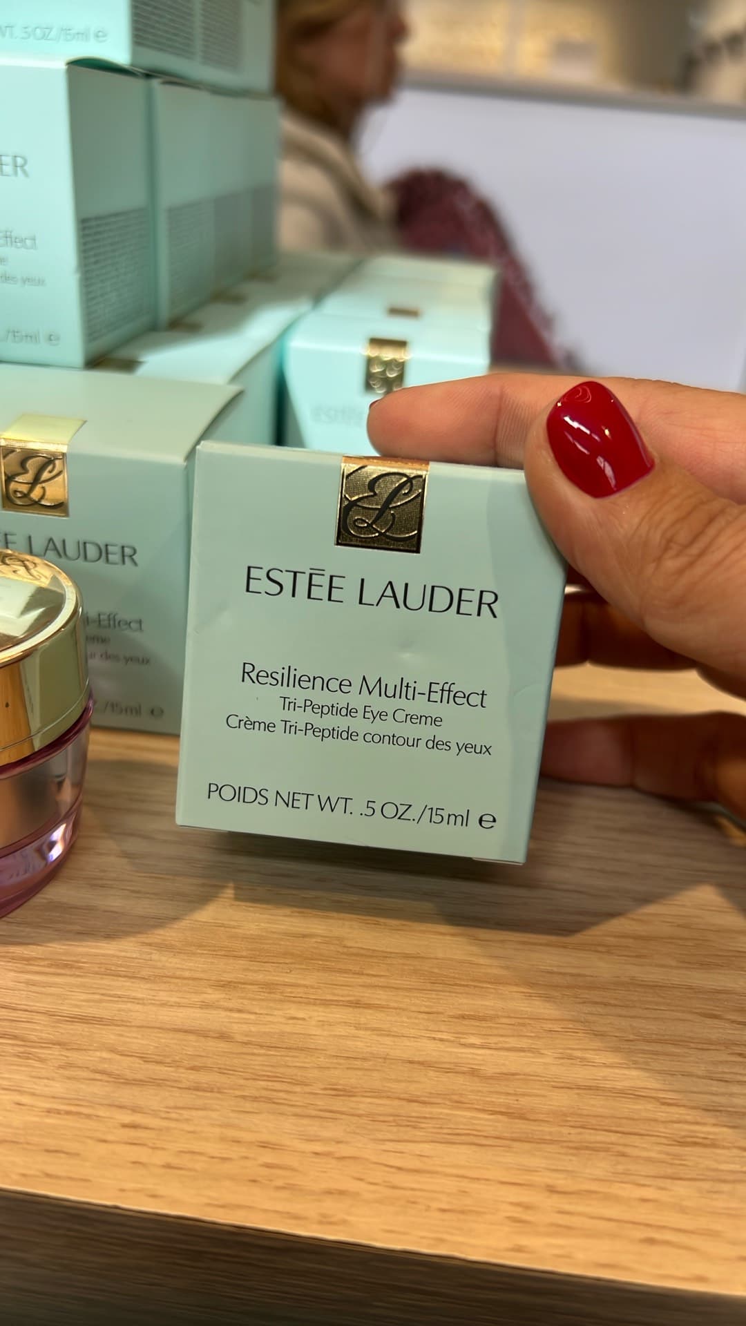 Estée Lauder Resilience Eye Cream