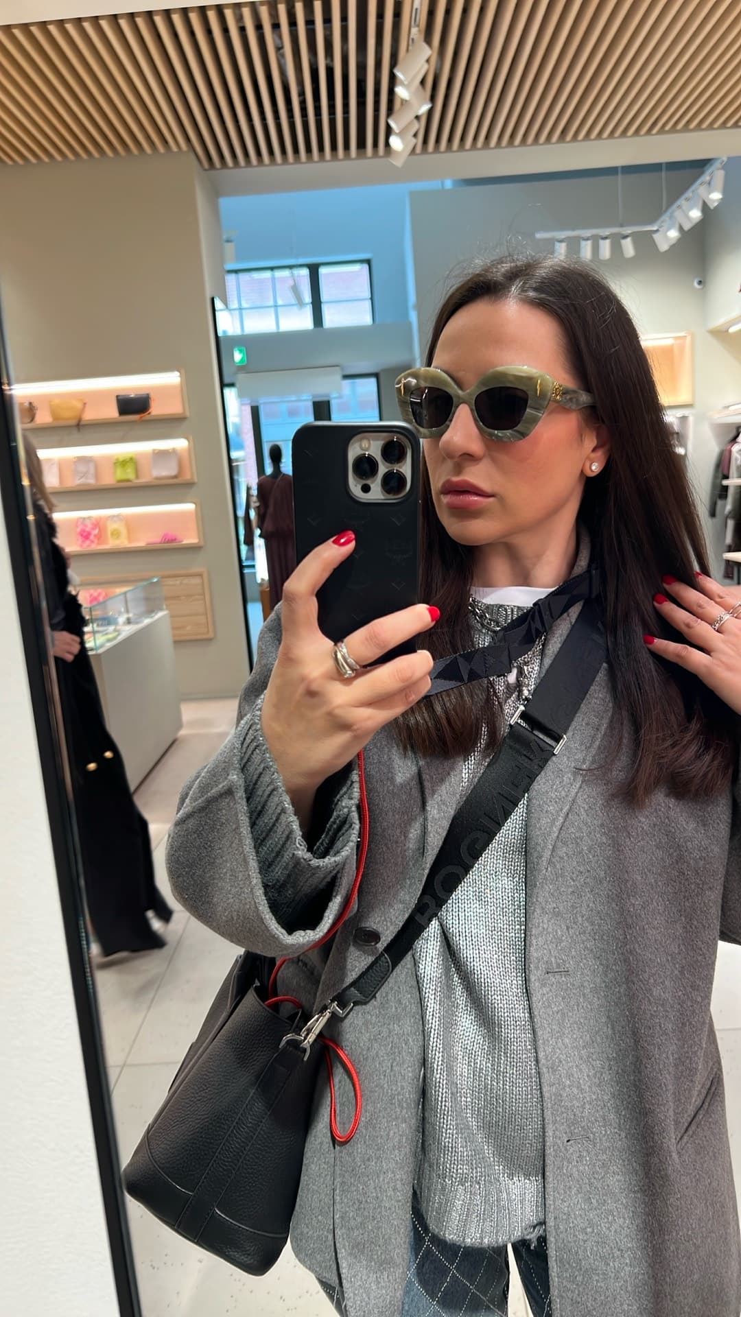 Chic Oversized Sunglasses