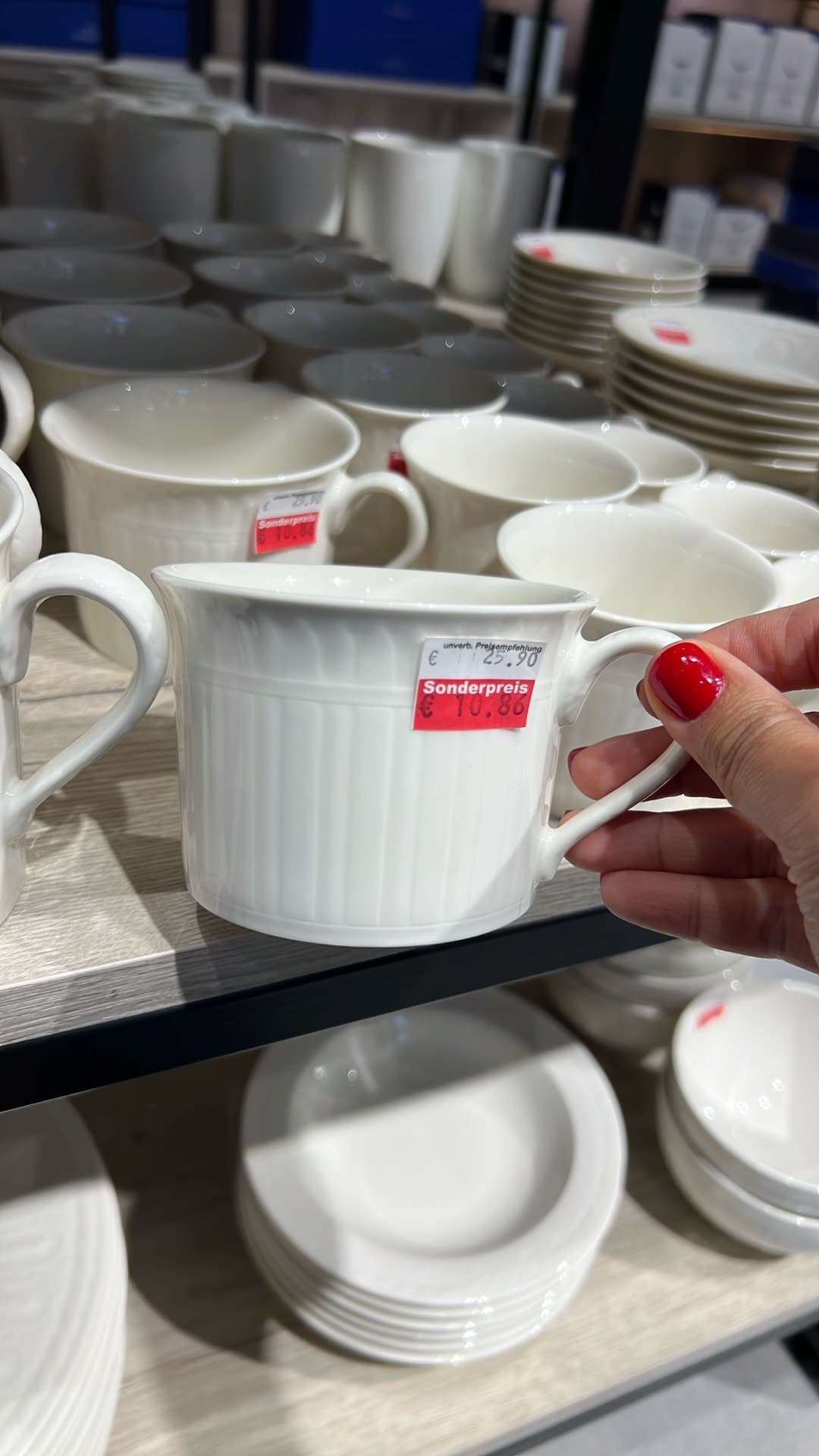 Elegant White Mug