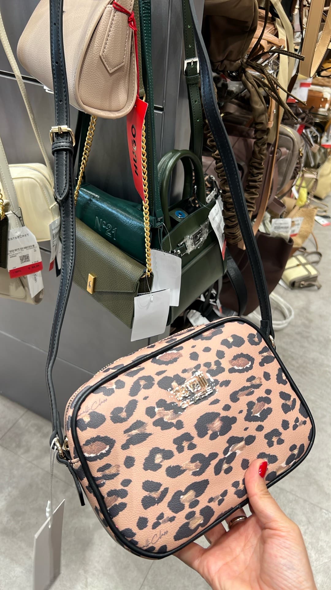 Trendy Leopard Print Bag