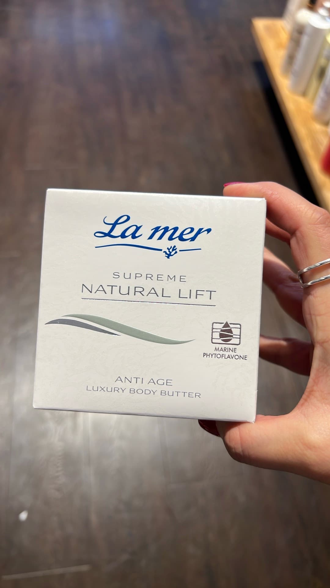 La Mer Supreme Natural Lift