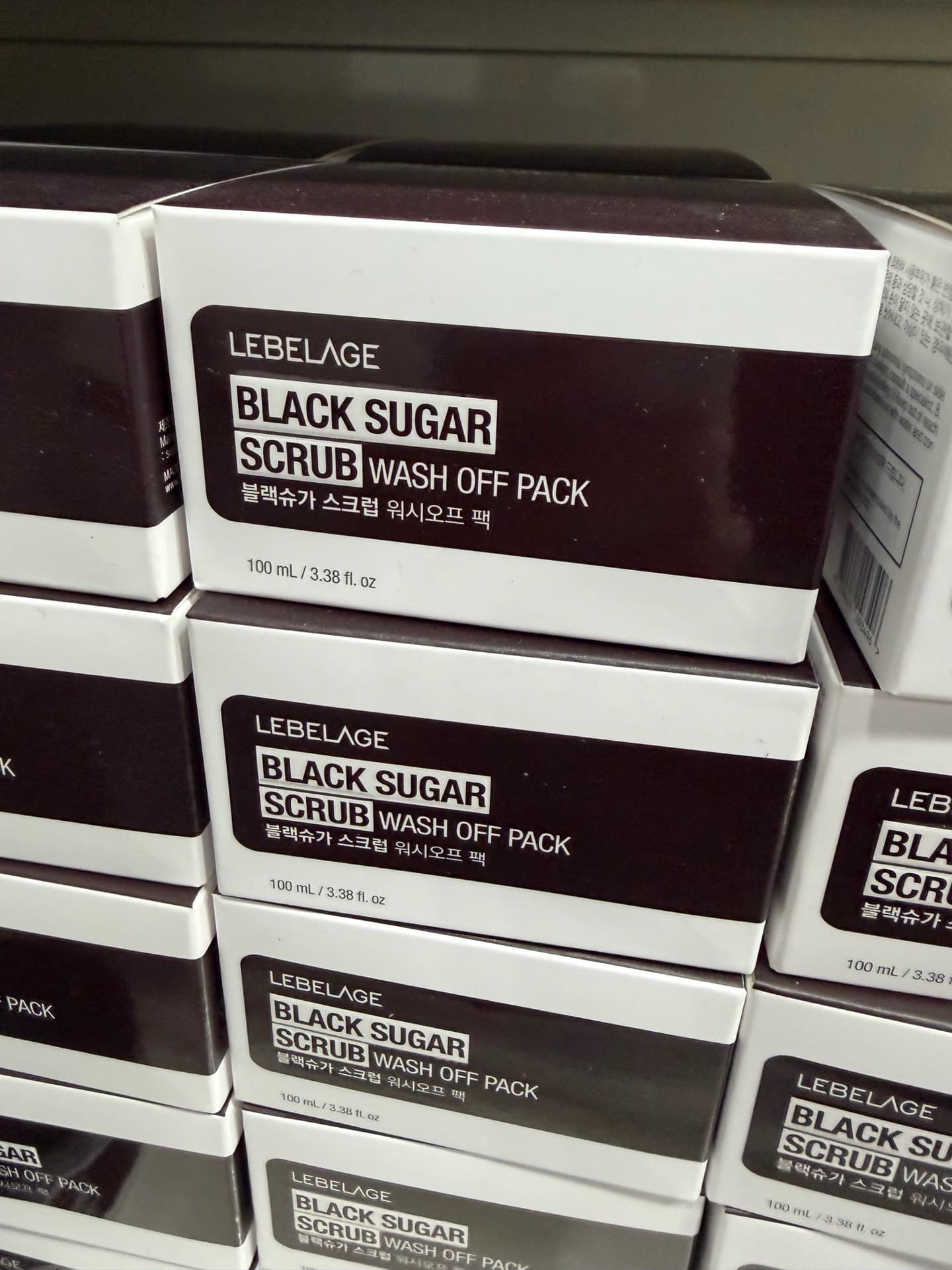 LEBELAGE Black Sugar Scrub