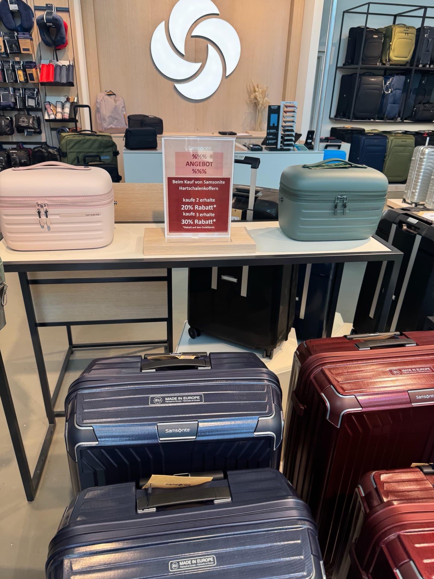 Samsonite Hard Case Luggage