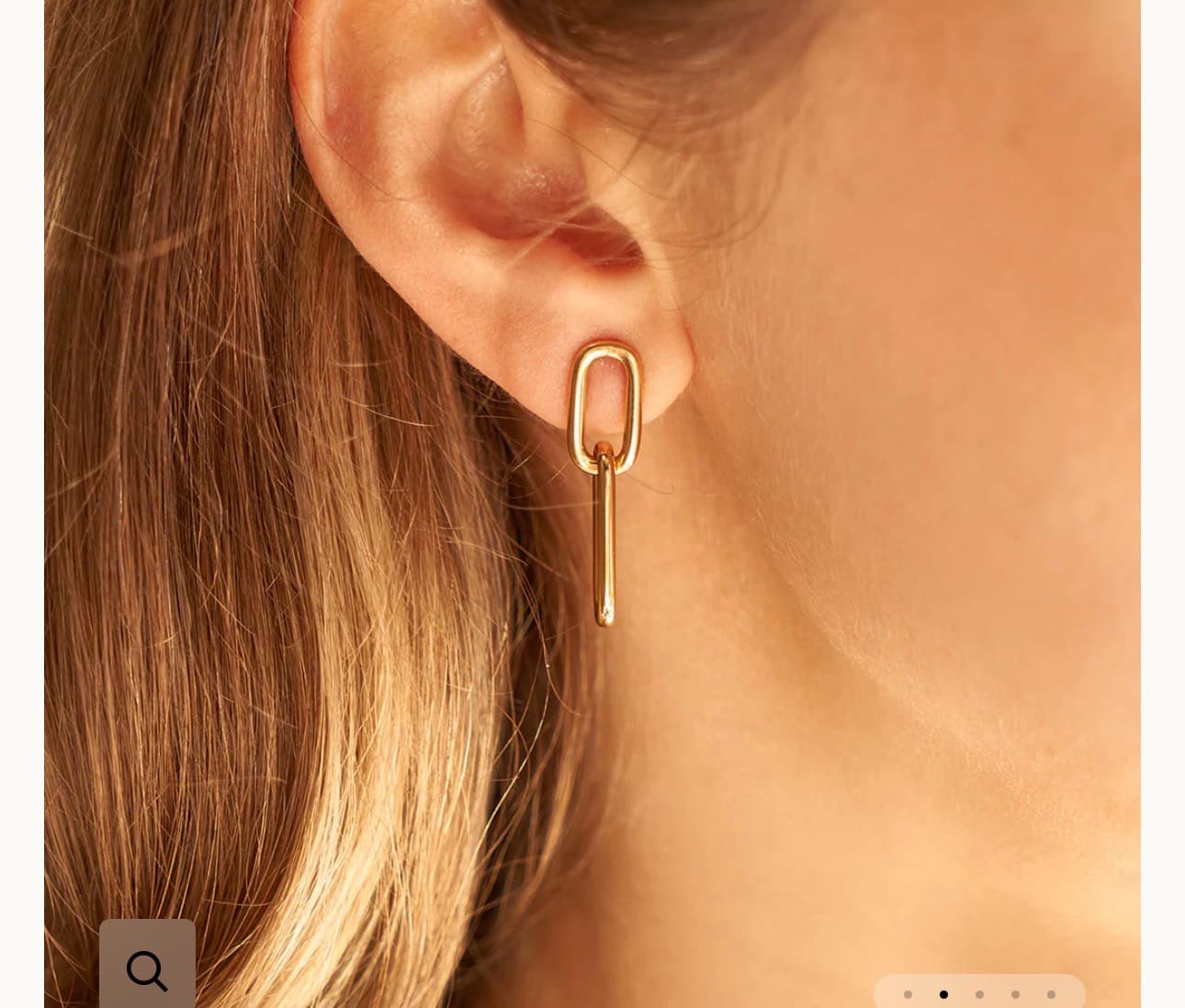 Chic Gold Earrings