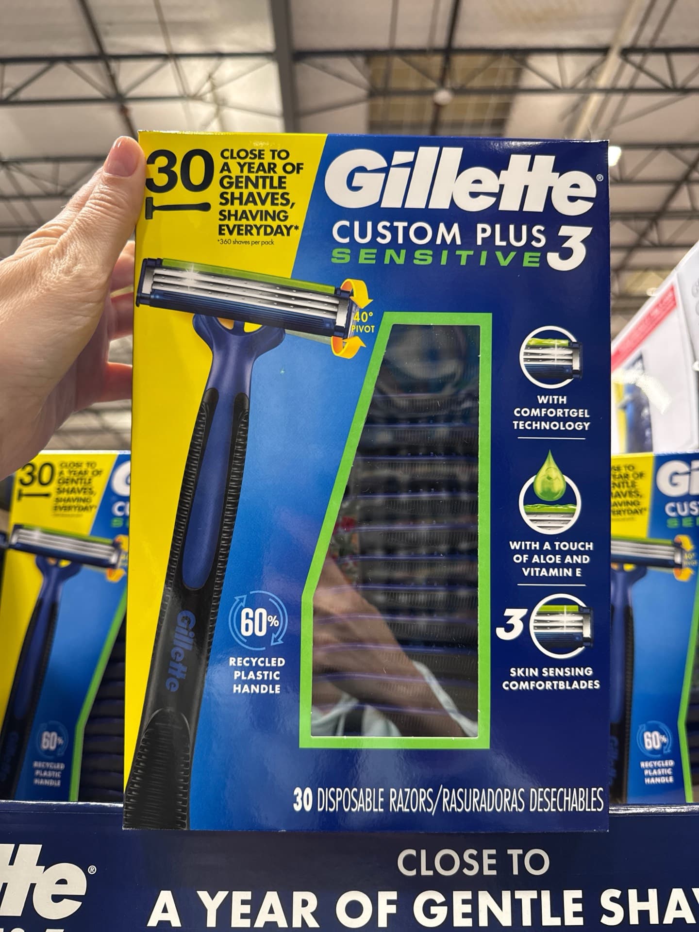 Gillette Custom Plus Sensitive 3