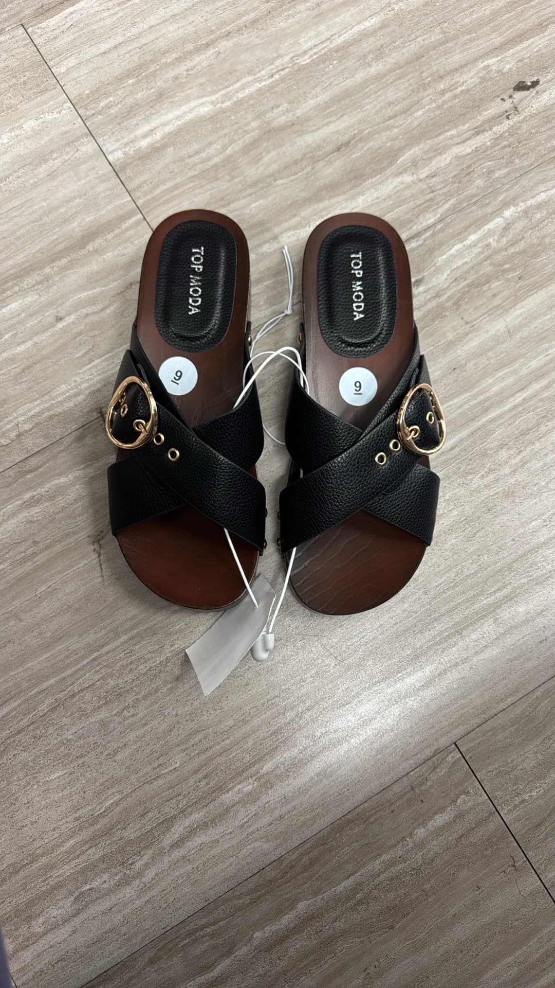 Trendy Black Slides