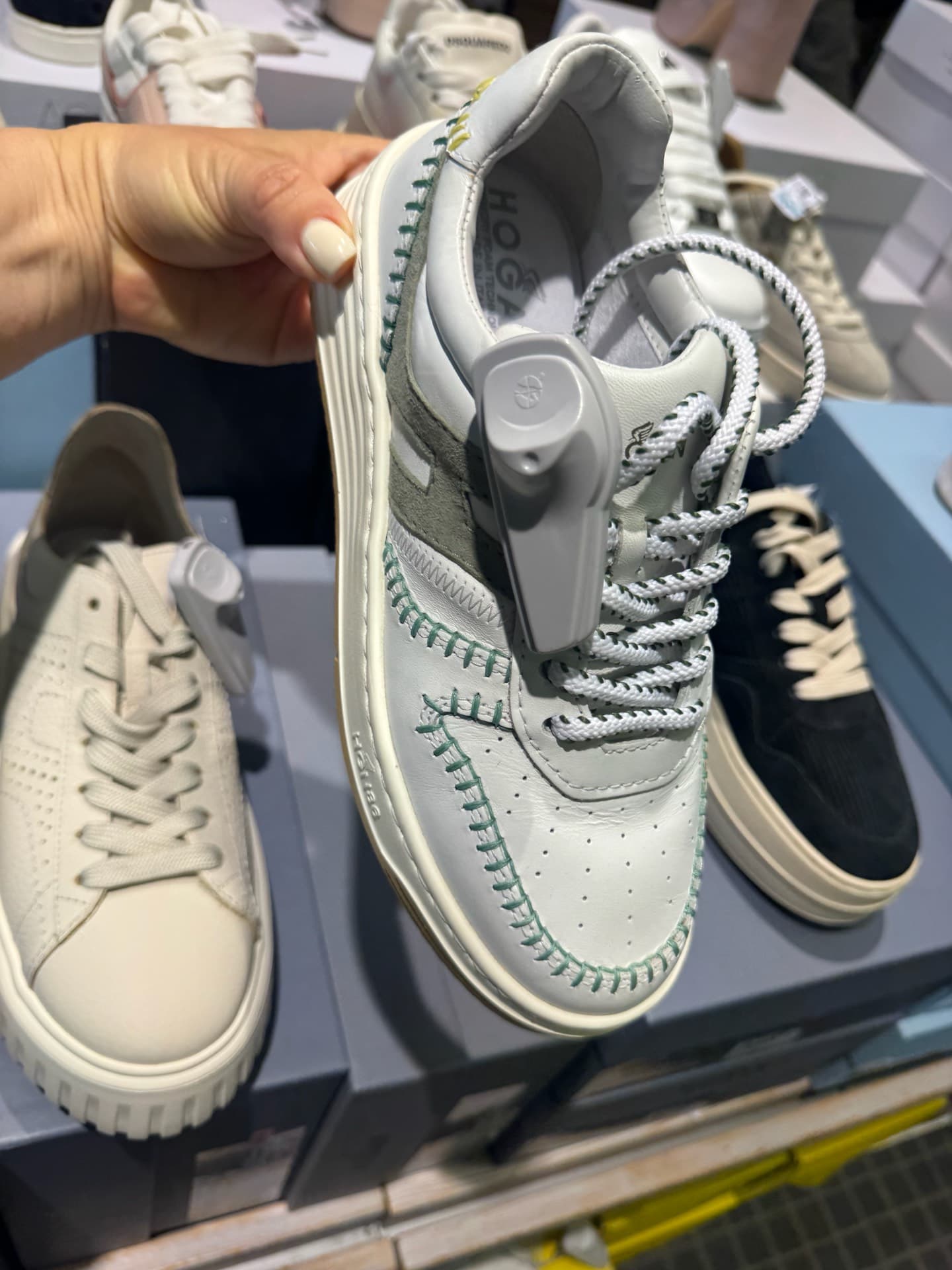 Trendy Hogan Sneakers