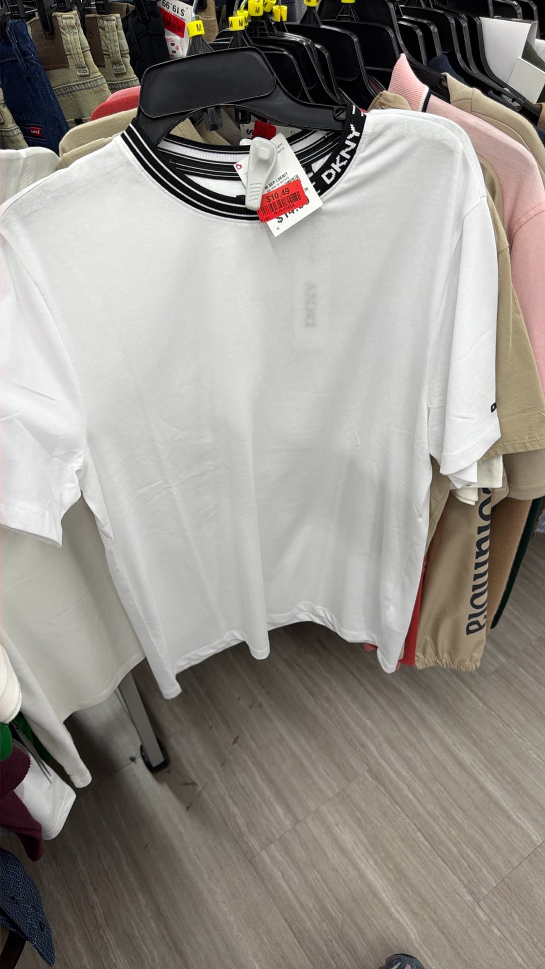 DKNY Classic T-Shirt
