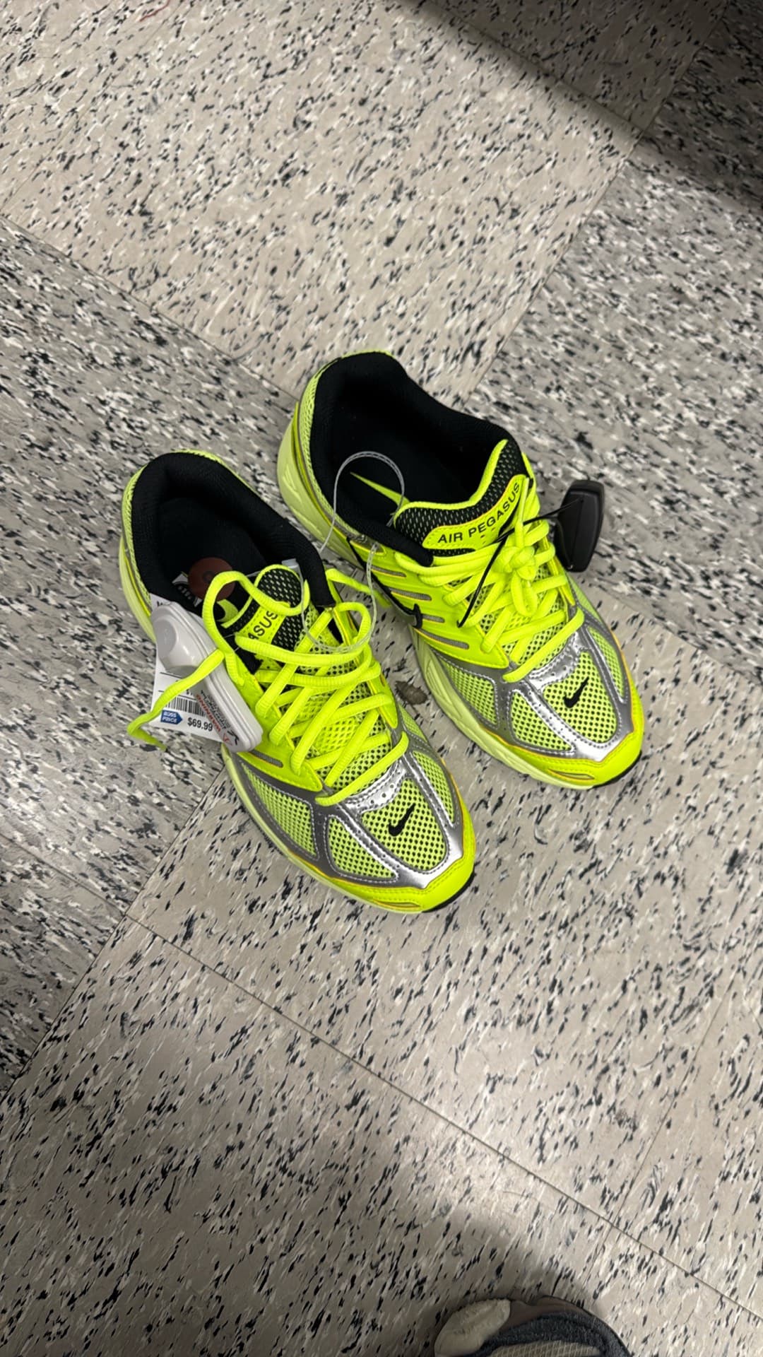 Nike Air Pegasus Running Shoes