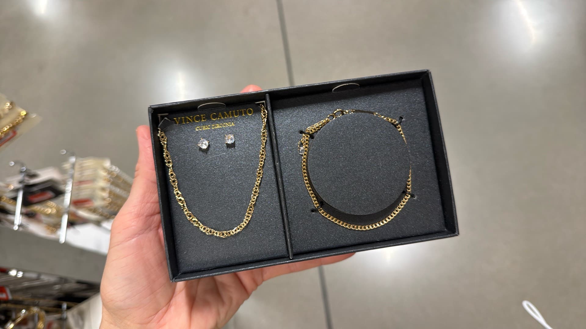 Vince Camuto Jewelry Set