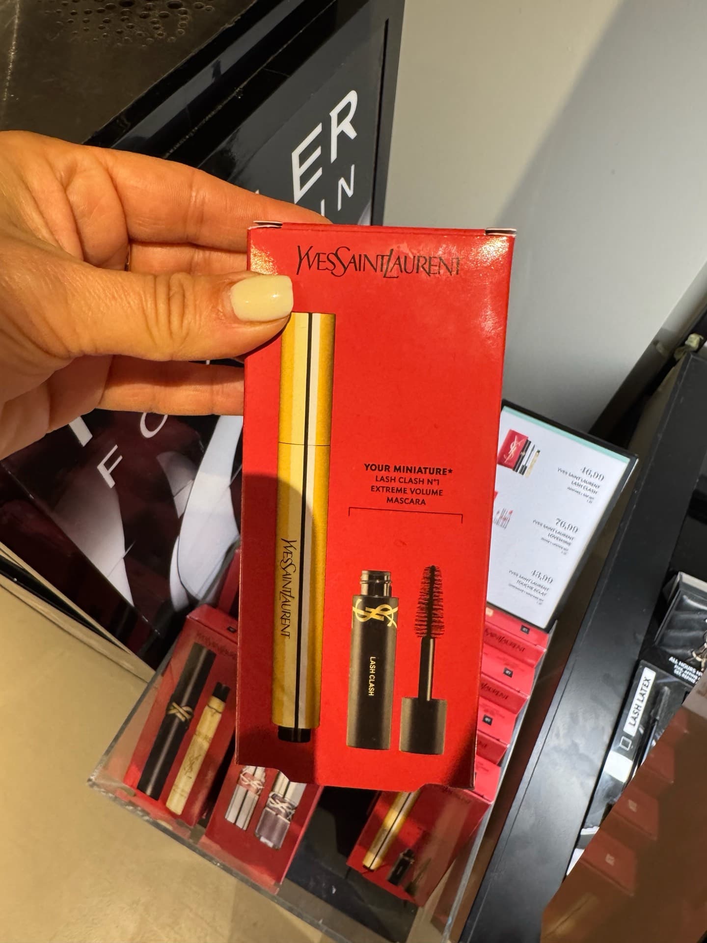 Yves Saint Laurent Mascara