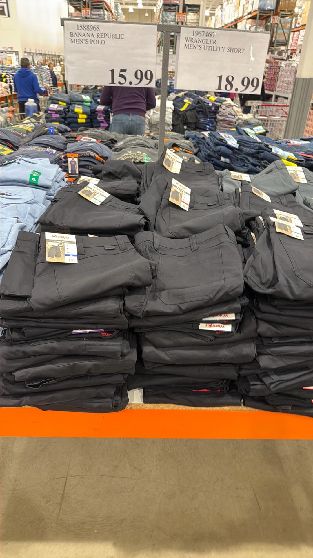 Wrangler Men's Utility Shorts